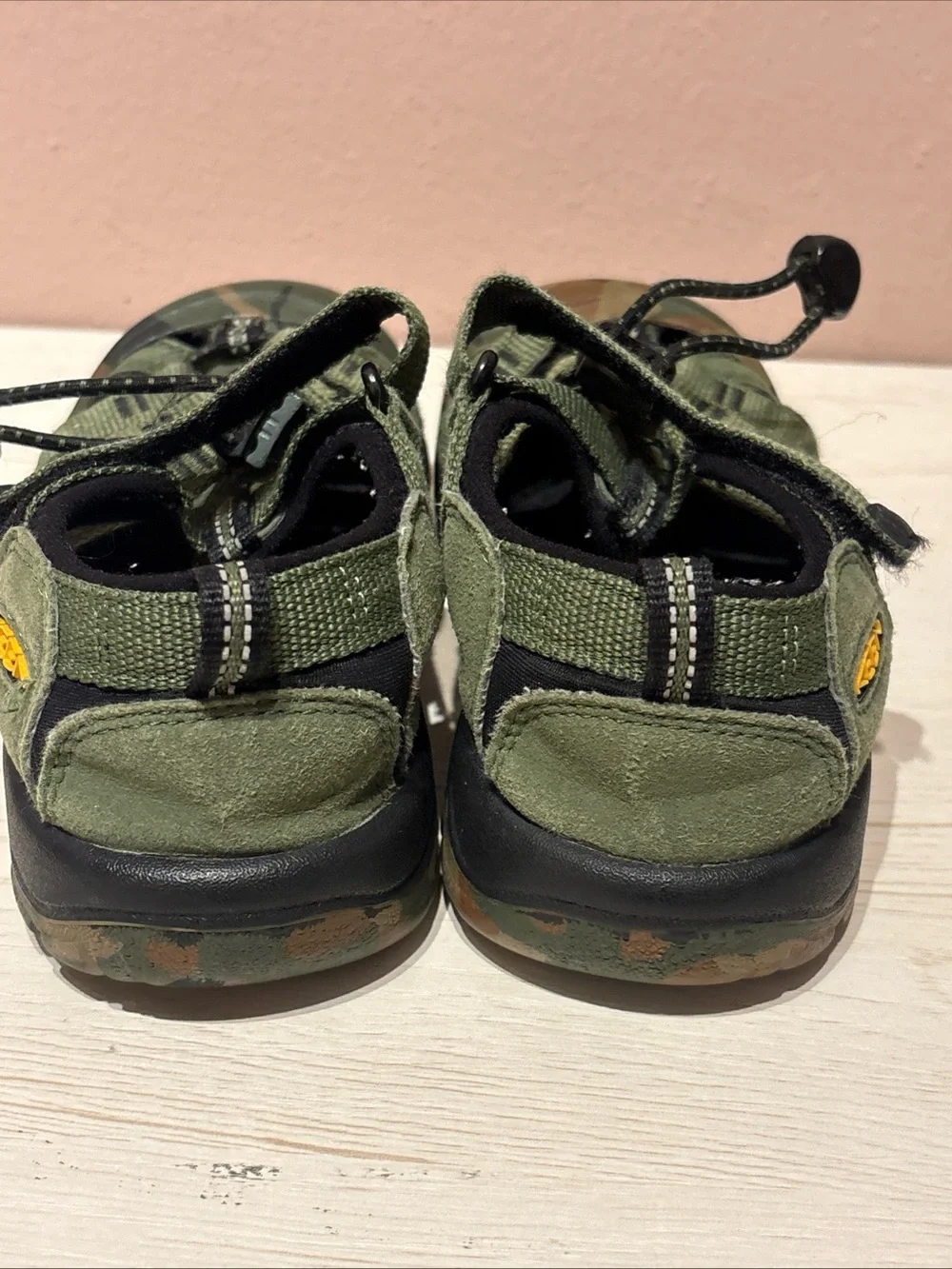 Keen Boys Newport H2 Sport Sandals Green Black Camo Youth Sz 13